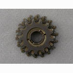 <------------------- SOLD ----------------> Maillard 700 Professional freewheel - alloy 6s 13-19 - English thread (UNUSED)