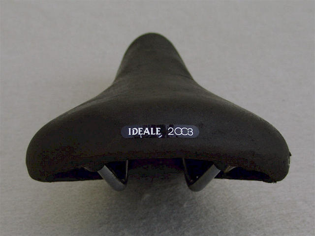 <------------------ SOLD ------------------> Ideale 2003 saddle - chrome  steel rails - Black - circa post 1978 (USED)