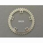 <------------------ SOLD ------------------> Stronglight model 105 bis chain ring - 42 tooth - 122 mm BCD (USED)