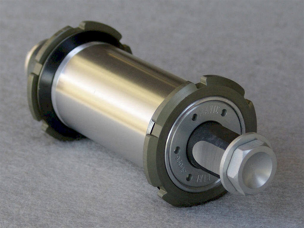 Bottom Bracket - 01