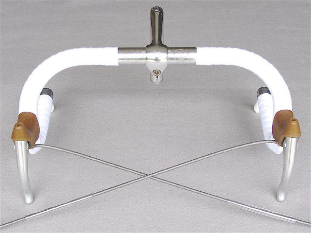 Stem & Handlebars - 01