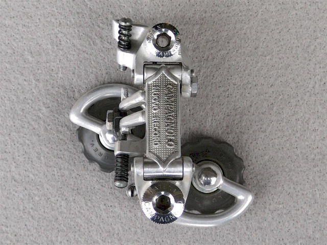 Rear Derailleur - 01