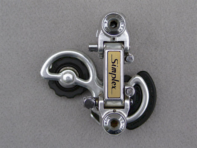 <------------------ SOLD ------------------> Simplex SLJ 5000 T/SP rear derailleur (USED)