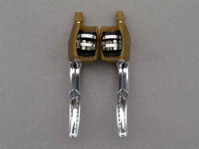 <------------------ SOLD ------------------> MAFAC 419 brake levers - composite bodies - post 1979 (NOS)