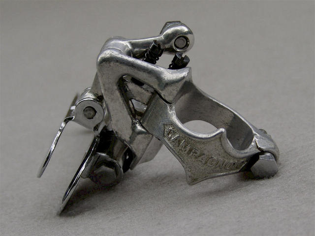 <------------------ SOLD ------------------> Campagnolo Record 1052/1 front derailleur - circa 1968 to 1972 (USED)