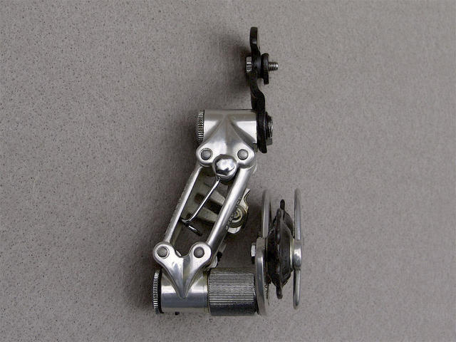 <------------------ SOLD ------------------> Campagnolo Nuovo Record 1020/A rear derailleur - 1972 (NOS / NIB)