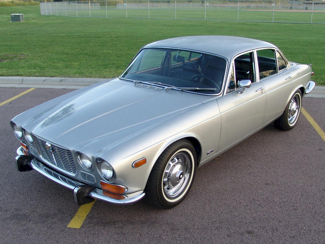 1973 Jaguar XJ6 Sedan