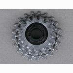 <-------------- SOLD --------------> SunTour New Winner freewheel - narrow 6 speed - 13/21 - English thread (USED)