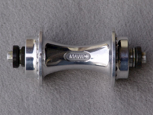 <------------------ SOLD ------------------> MAVIC  500 RD quick release front hub - 2nd edition - 1982 to 1990  (NOS)