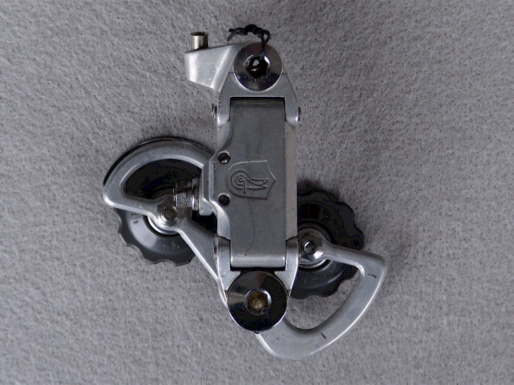 <------------------ SOLD ------------------> Campagnolo Triomphe rear derailleur (USED)