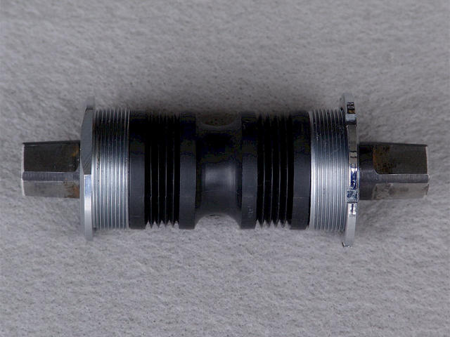 <------------------ SOLD ------------------> Campagnolo Triomphe bottom bracket - 114.5 mm - English threaded (USED)