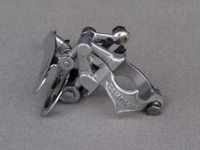 <------------------ SOLD ------------------> Campagnolo Record 1052/1 front derailleur - circa 1973 to 1977 (USED)