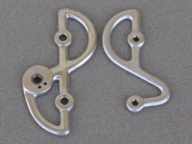 <------------------ SOLD ------------------> Campagnolo derailleur pulley cage plates (USED)