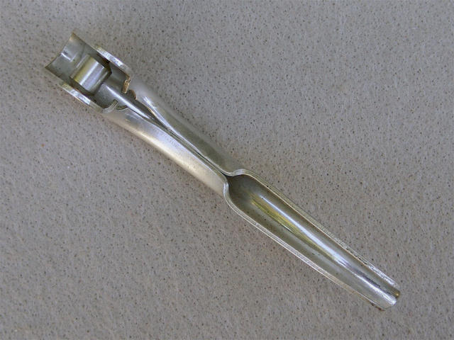 <------------------ SOLD ------------------> MAFAC 100 series brake lever blade - 1950’s (NOS)
