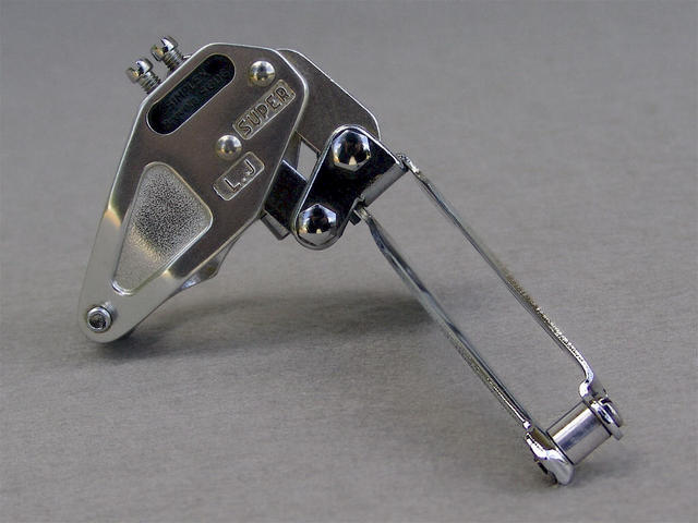 Front Derailleur - 03