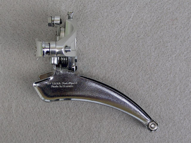Front Derailleur - 04