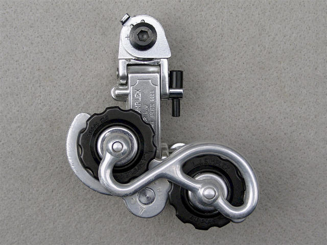 Rear Derailleur - 04