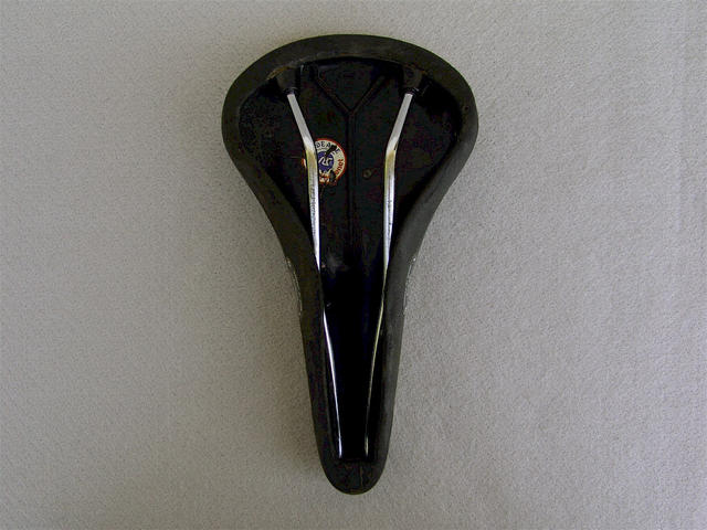 <------------------ SOLD ------------------> Ideale 2003 saddle - chrome  steel rails - Black - circa post 1978 (USED)