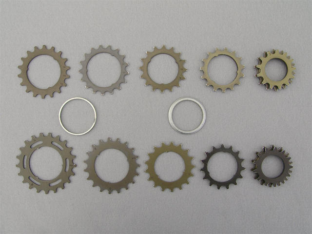 <------------------- SOLD ----------------> Maillard 700 Professional - alloy 6 speed - 13-18 and 13-21 cogsets - English 