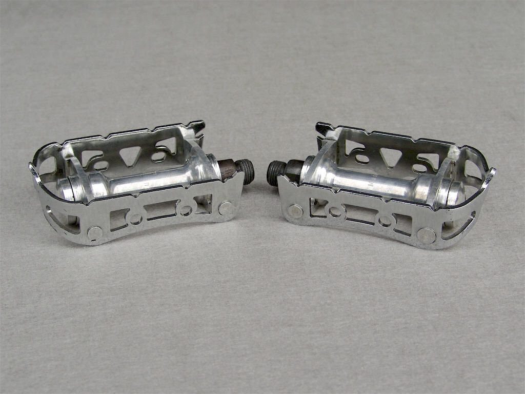 Atom 600 C pedals - chrome plated steel cages (USED)