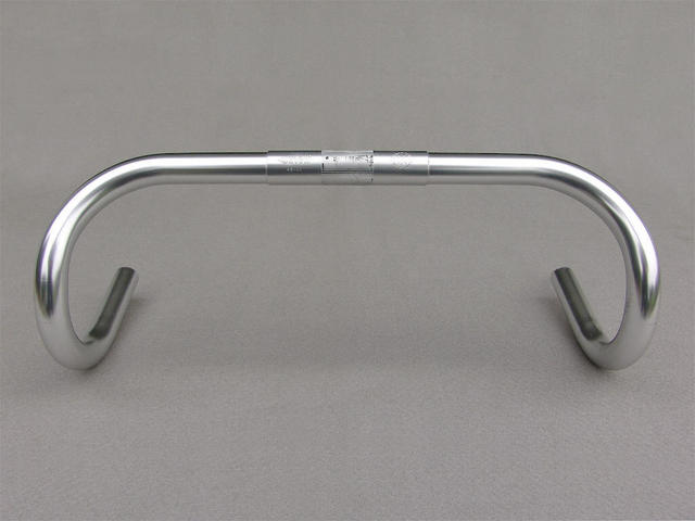 <------------------ SOLD ------------------> Cinelli Campione del Mondo 66-44 handlebars - 44 cm C-t-C (USED)