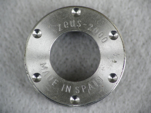 <------------------ SOLD ------------------> Zeus 2000 bottom bracket - titanium - 118 mm - French threaded (NOS)