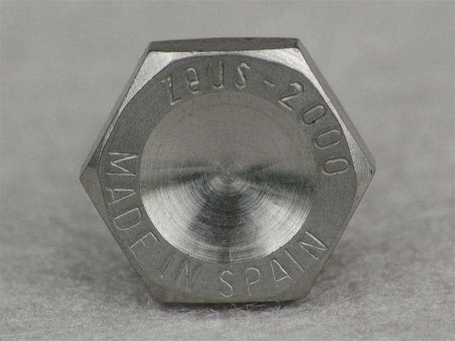 <------------------ SOLD ------------------> Zeus 2000 bottom bracket - titanium - 118 mm - French threaded (NOS)