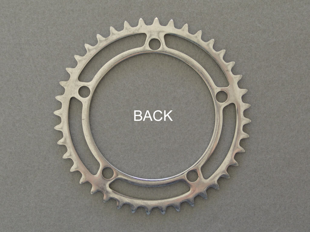 <------------------ SOLD ------------------> Stronglight model 93 SC chain ring - 40 tooth - 122 mm BCD (NOS)