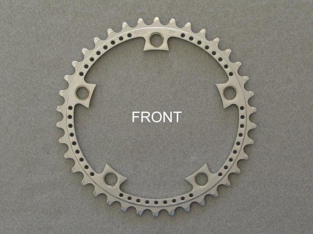 <------------------ SOLD ------------------> Stronglight model 105 bis chain ring - 38 tooth - 122 mm BCD (USED)